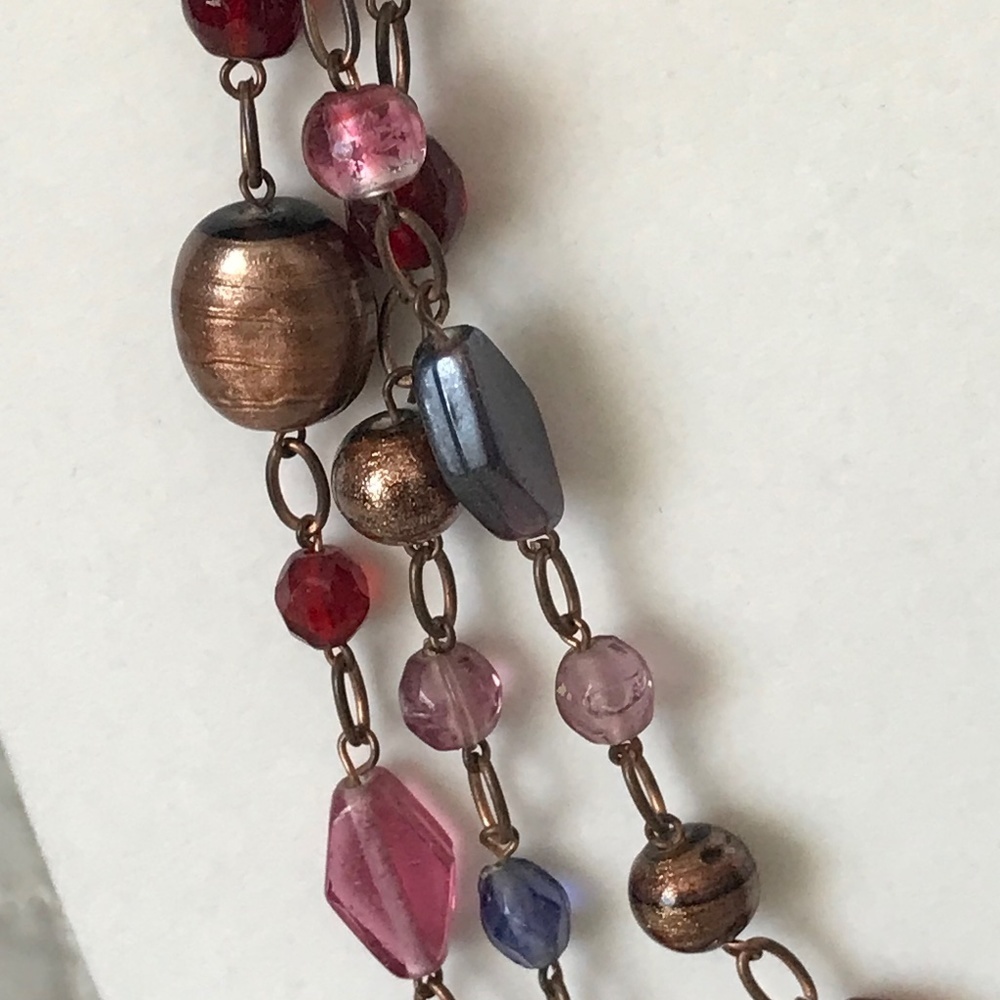 Rose & Gold Beaded Necklace - Picture 4 of 5